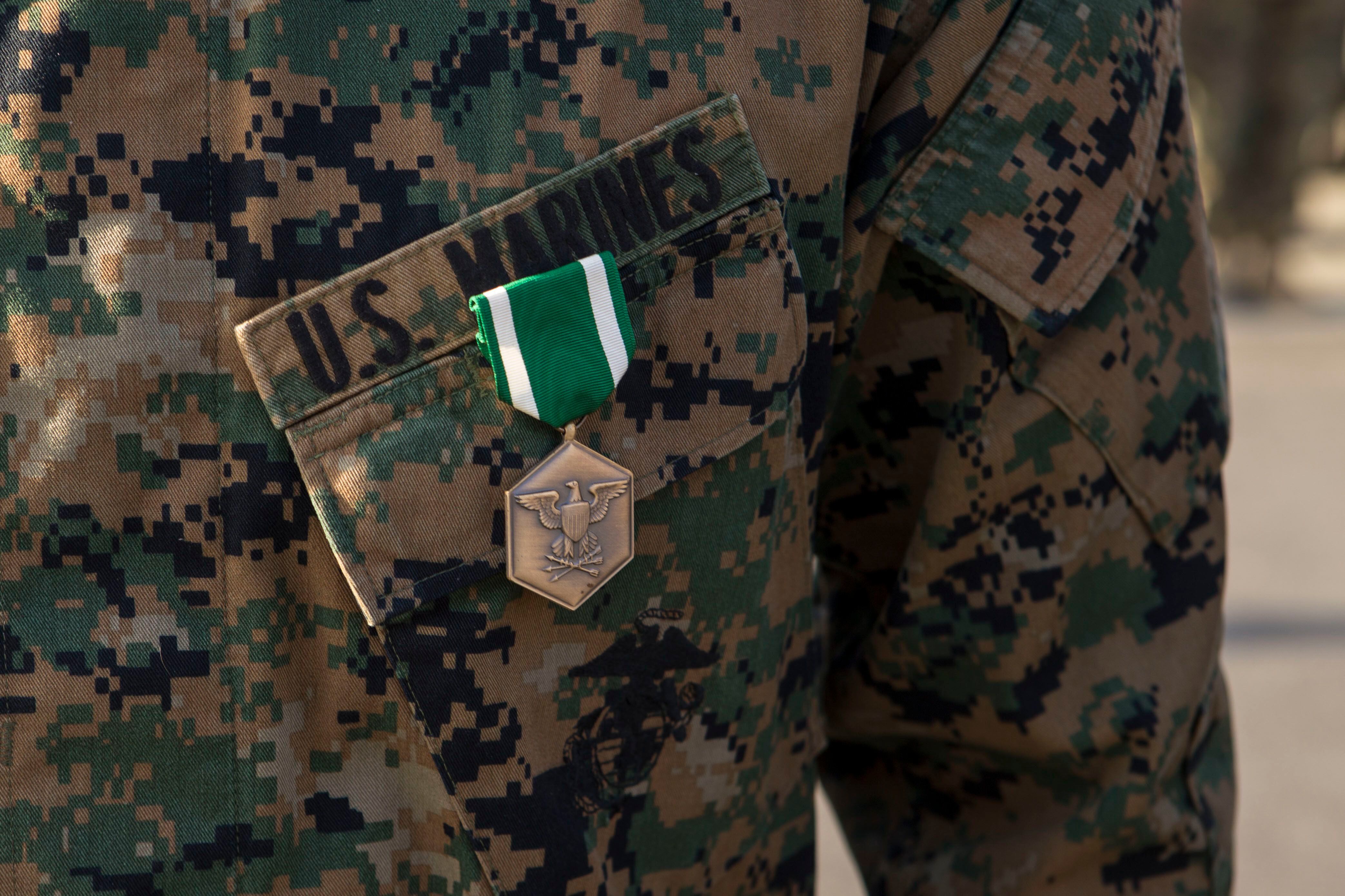 Marine captains honored for saving a man's life in the Dallas airport