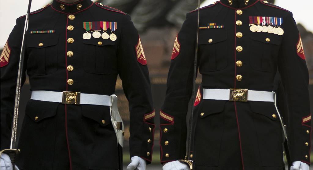 Marines dress clearance