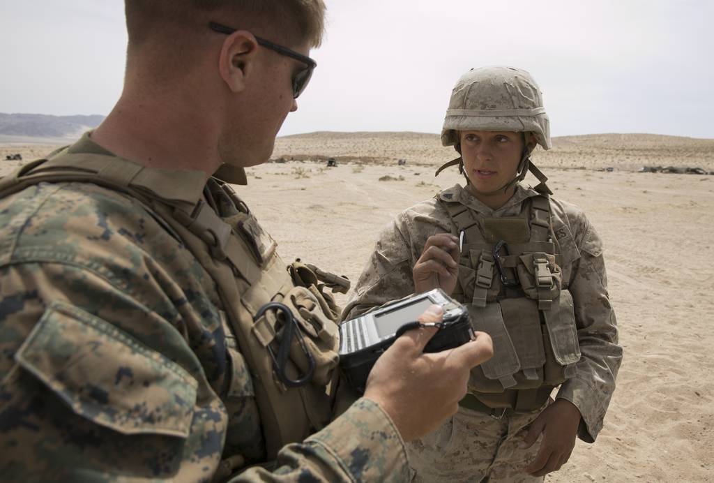 Allfemale Marine grunt team gets innovative during combat tests