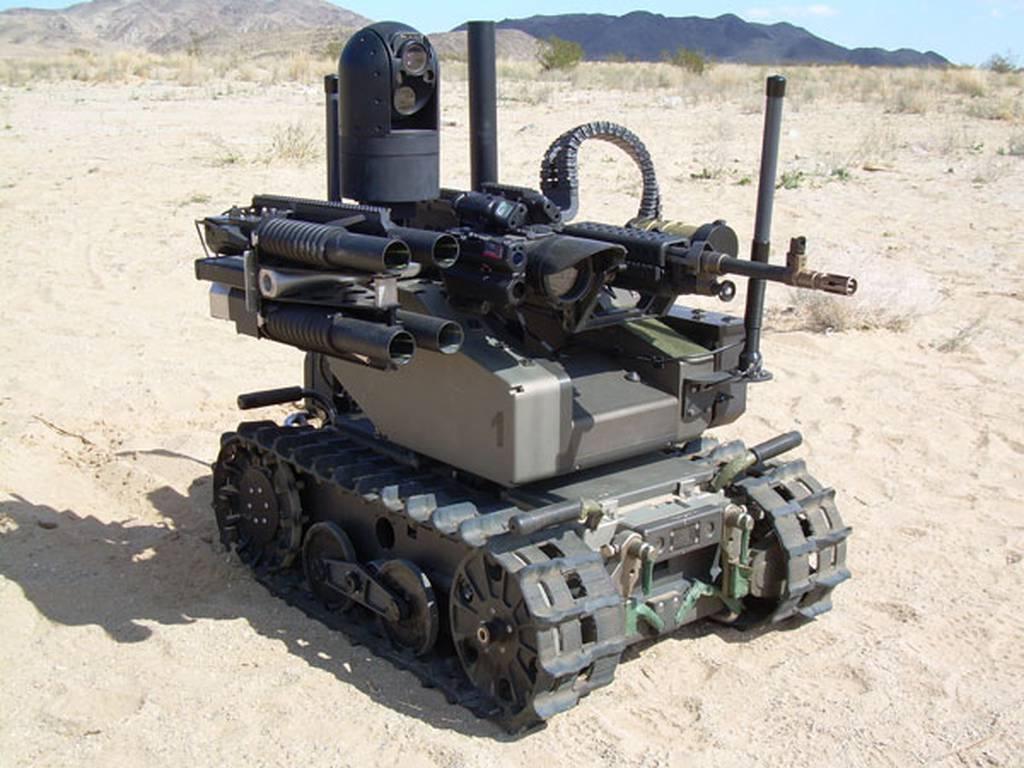 Marine Corps considers new unmanned tank, micro-drones