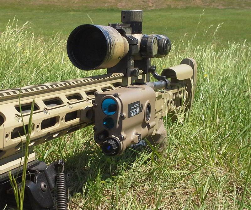 Marines select riflemounted laser rangefinder