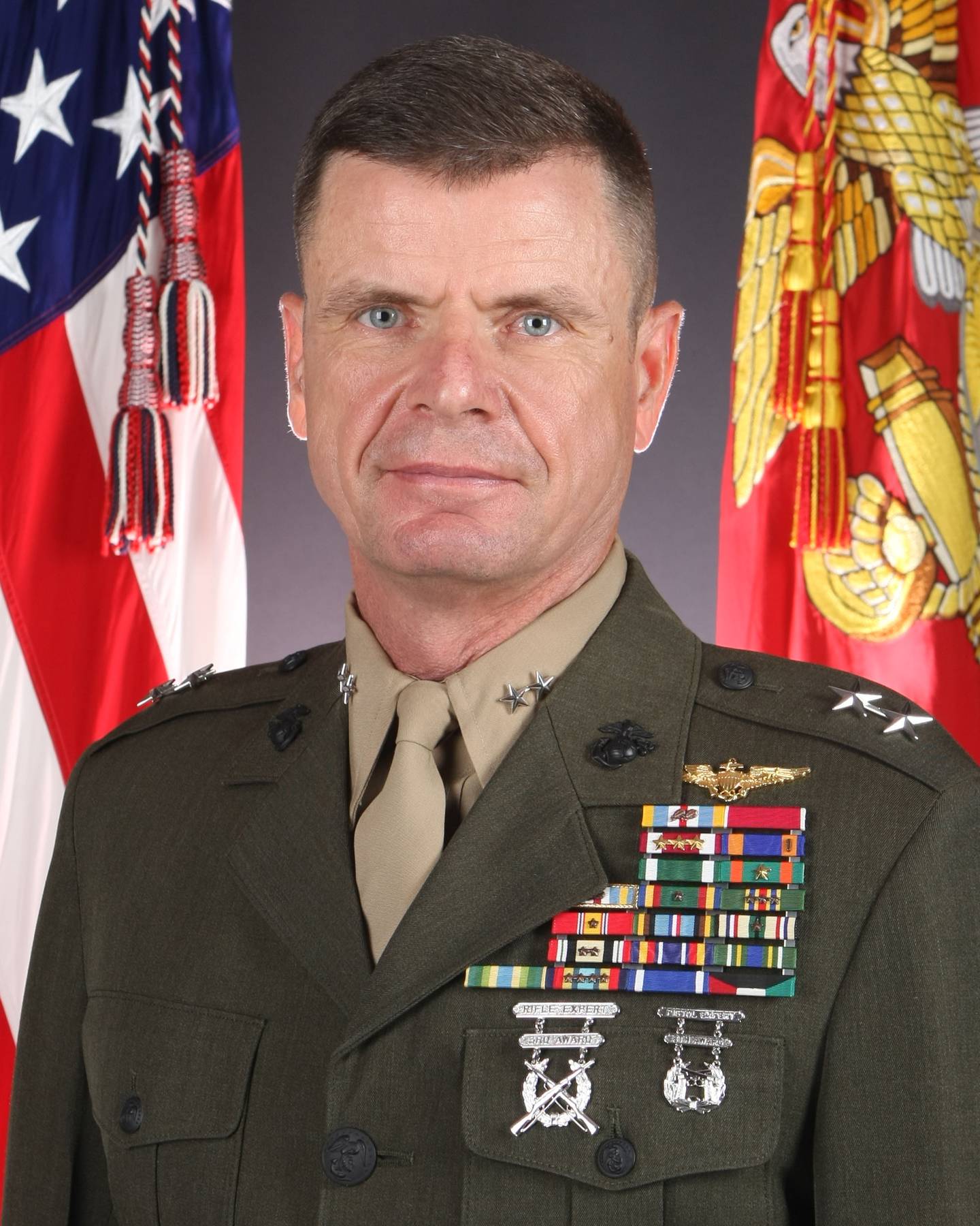 Two Marine generals tapped for new posts